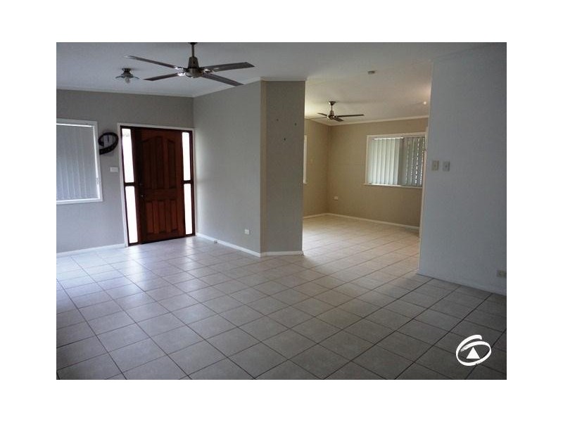 340 Fearnley Street, Manunda QLD 4870