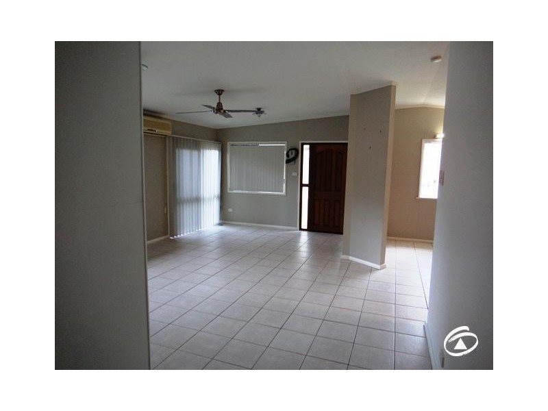 340 Fearnley Street, Manunda QLD 4870