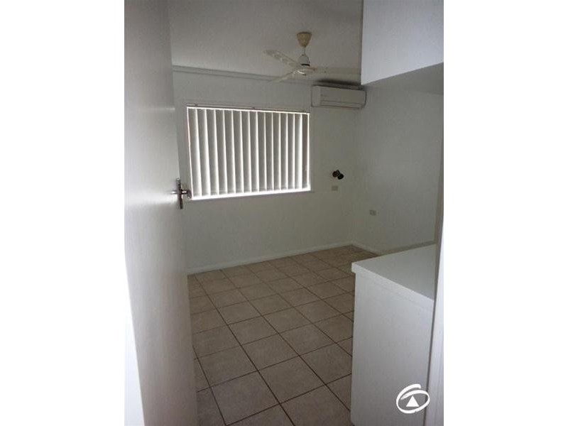 340 Fearnley Street, Manunda QLD 4870