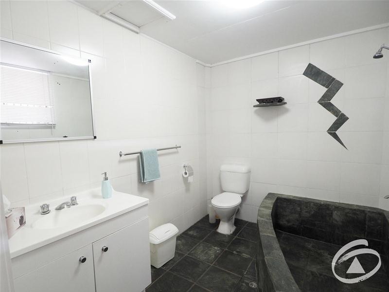 3/81 Digger Street, Cairns North QLD 4870