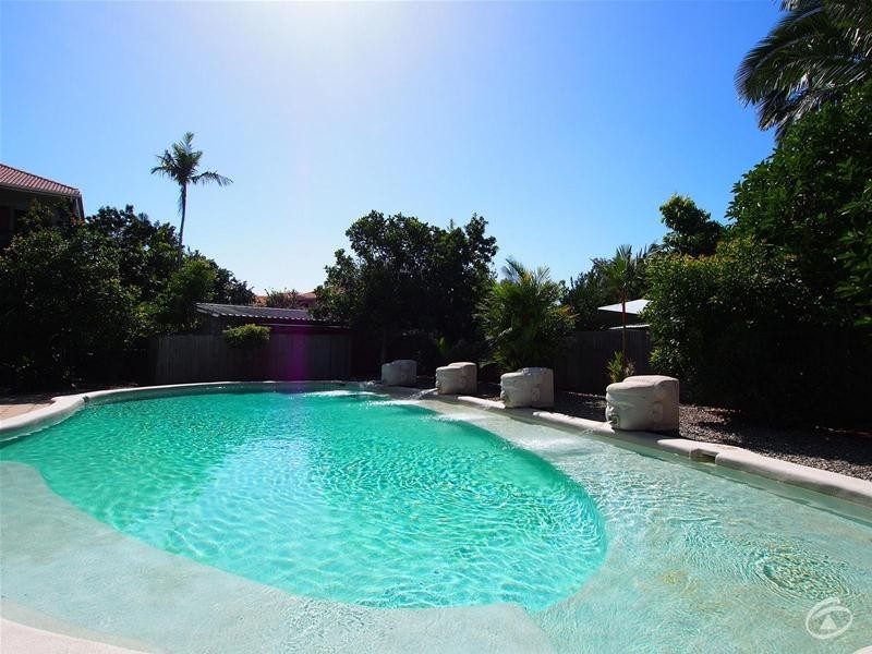 2001/22 Clifton Road, Clifton Beach QLD 4879