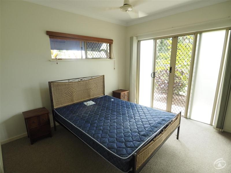 2001/22 Clifton Road, Clifton Beach QLD 4879