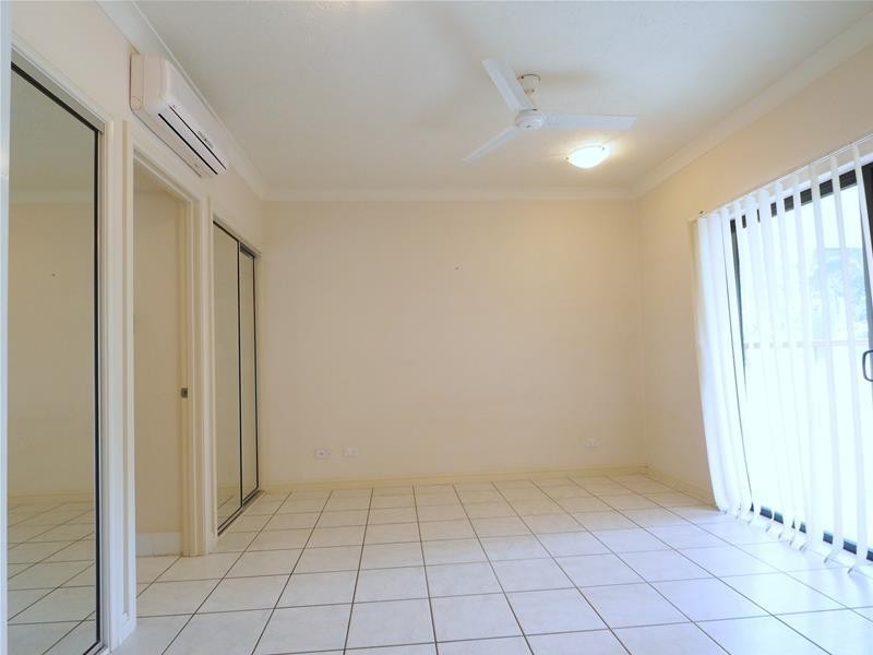 2/38-40 Digger Street, Cairns North QLD 4870