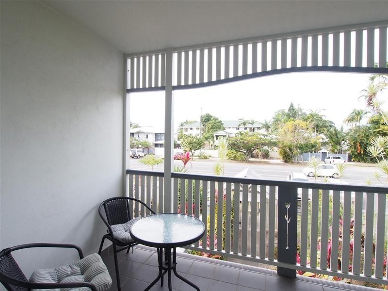 3/35-37 Martyn Street, Parramatta Park QLD 4870