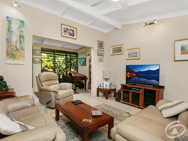 1-3 Wagtail Close, Kewarra Beach QLD 4879