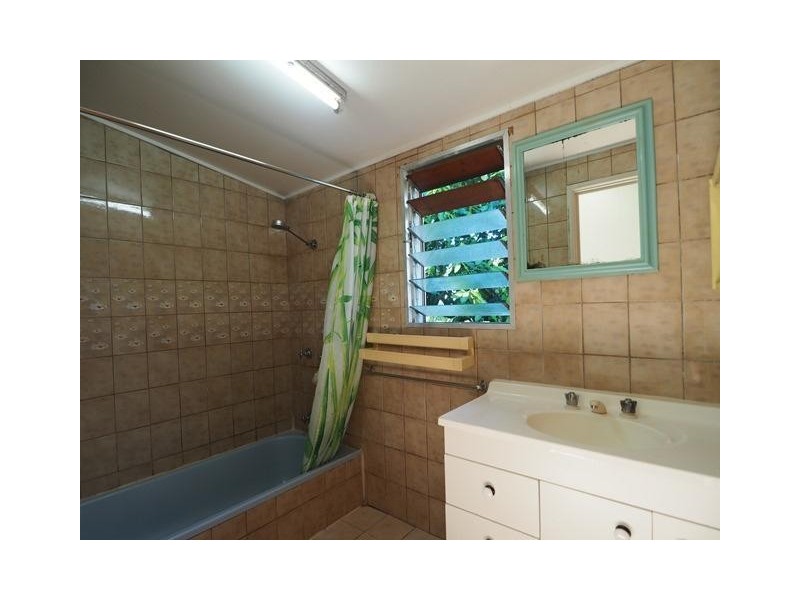 30A David  Street, Machans Beach QLD 4878