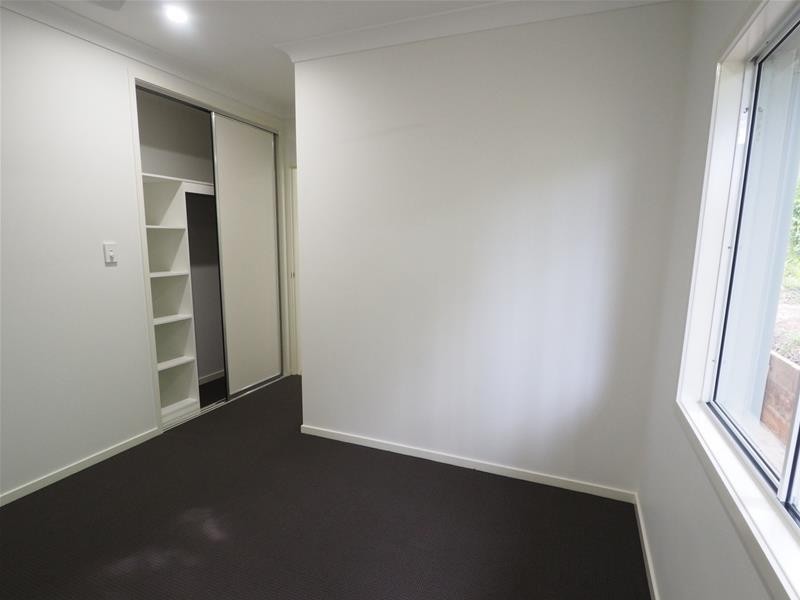 77 Upper Miles Street, Manoora QLD 4870