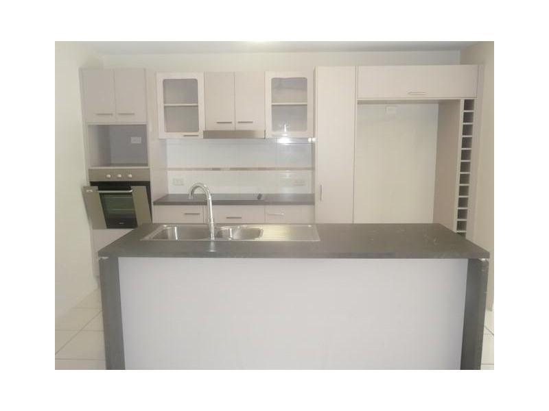 35/9-15 McLean Street, Cairns North QLD 4870