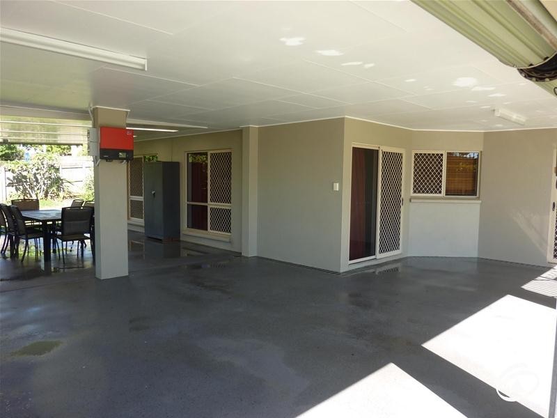 24 Grimes Close, Kanimbla QLD 4870