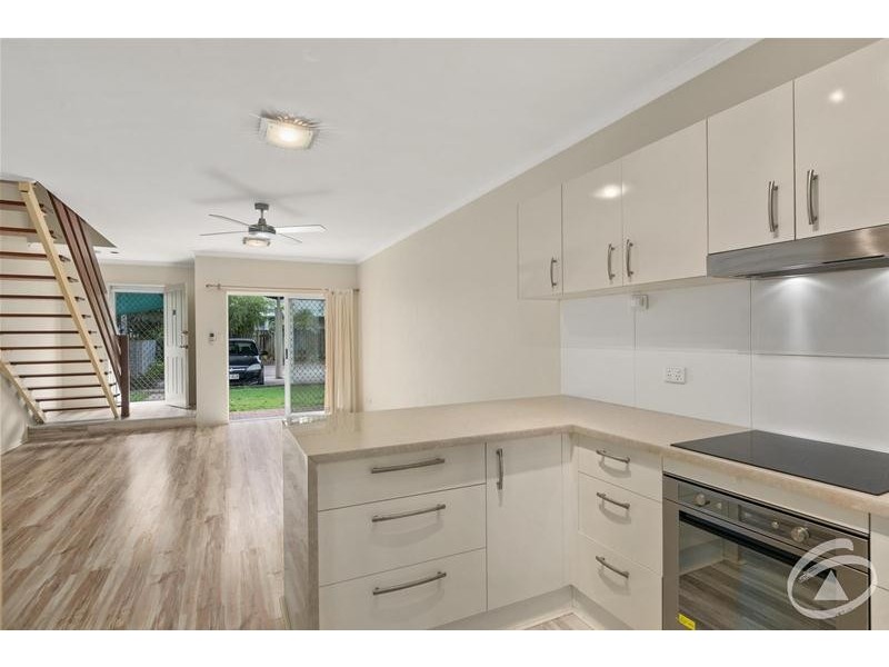 8/25-27 Fairweather Street, Yorkeys Knob QLD 4878