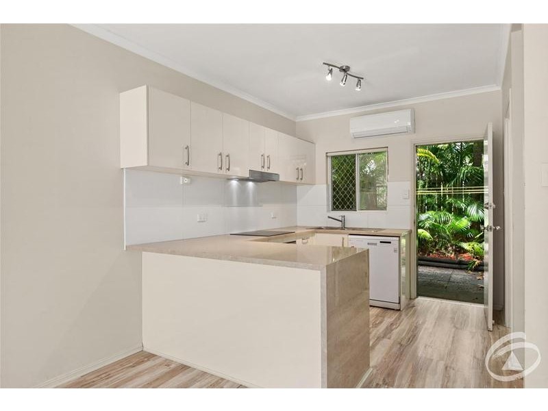 8/25-27 Fairweather Street, Yorkeys Knob QLD 4878