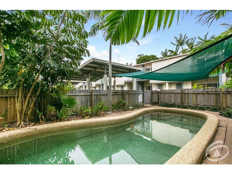 8/25-27 Fairweather Street, Yorkeys Knob QLD 4878