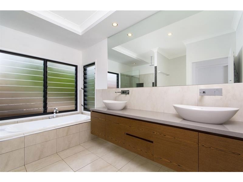 41 The Peak Road, Brinsmead QLD 4870