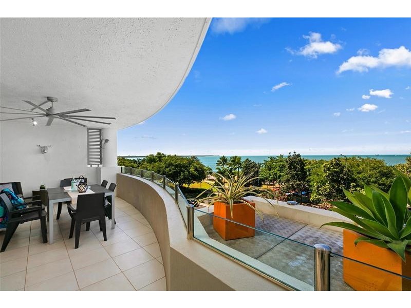 20/155 The Esplanade, Cairns City QLD 4870