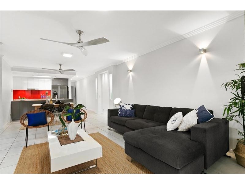 20/155 The Esplanade, Cairns City QLD 4870