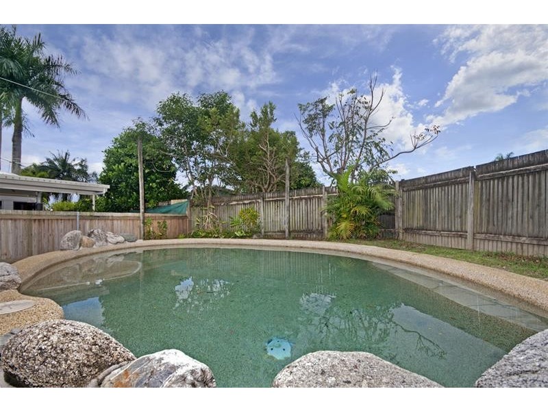 13 Talisman Close, Edmonton QLD 4869