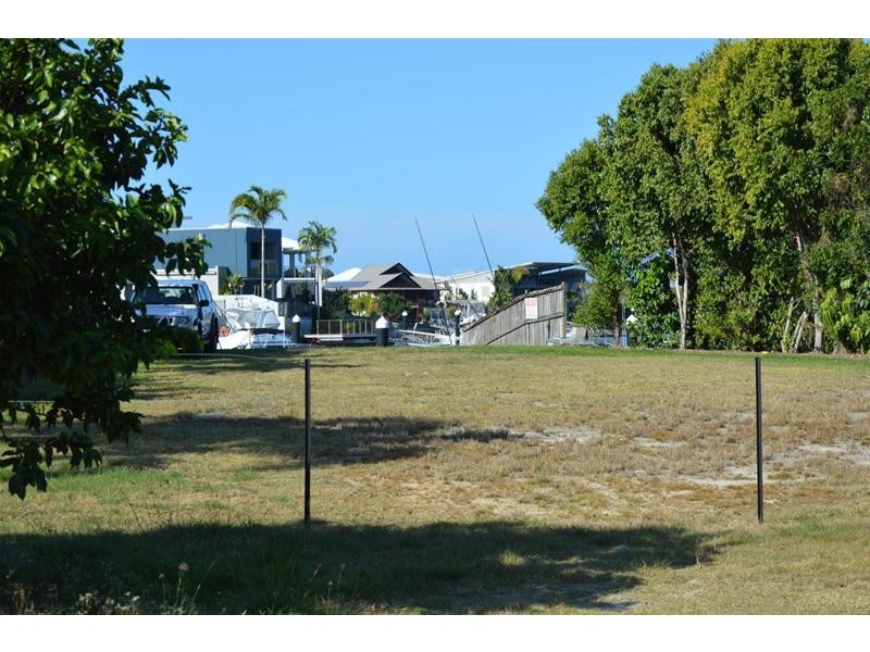 103 Harbour Drive, Trinity Park QLD 4879