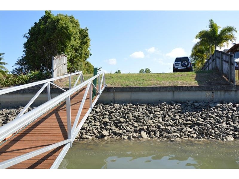 103 Harbour Drive, Trinity Park QLD 4879