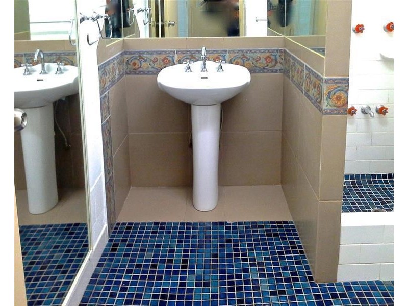 95-97 Enmore Street, Manoora QLD 4870