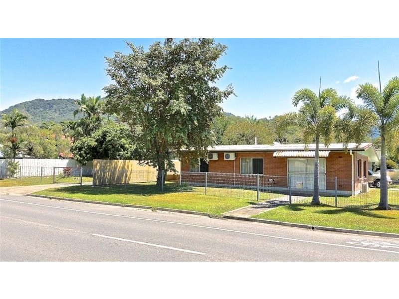 95-97 Enmore Street, Manoora QLD 4870