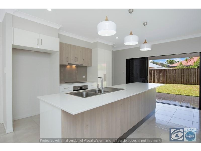 30 Aroona Street, Caravonica QLD 4878