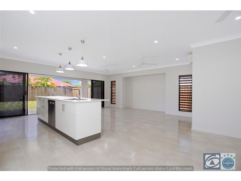 30 Aroona Street, Caravonica QLD 4878