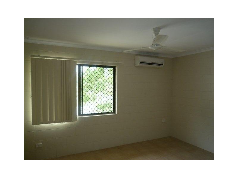 1/110 Windarra Street, Woree QLD 4868