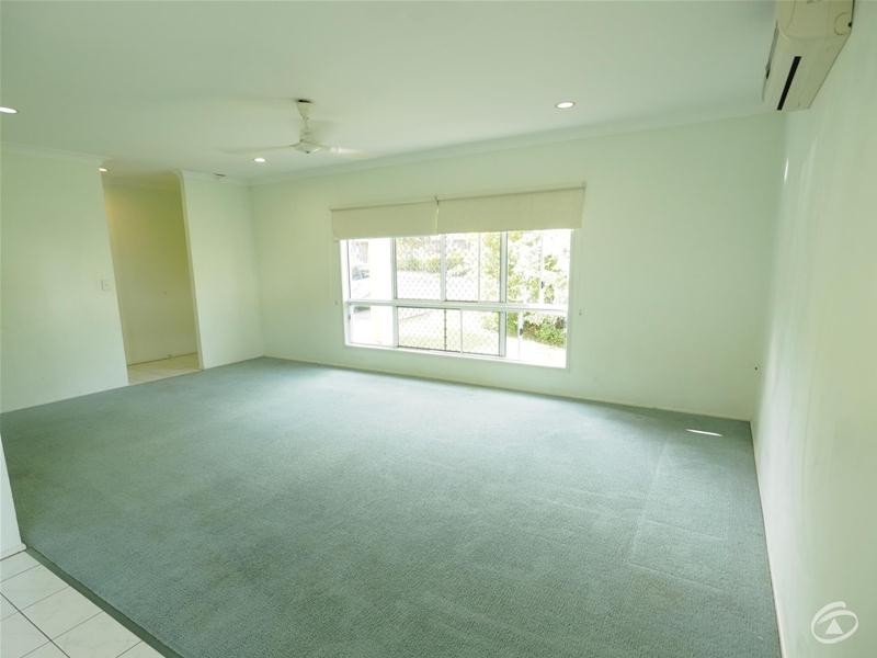 4 Clohesy Court, Kanimbla QLD 4870