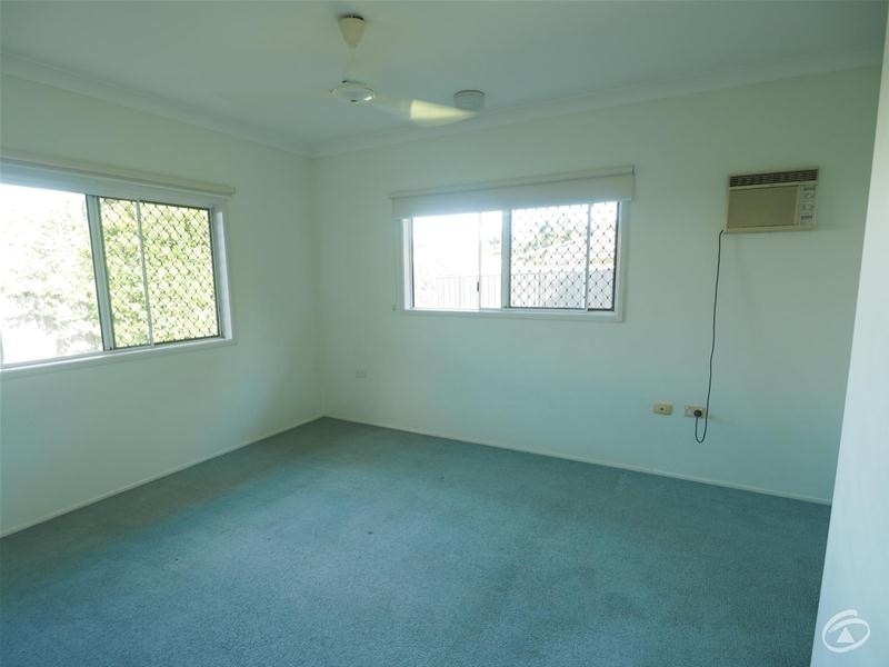 4 Clohesy Court, Kanimbla QLD 4870