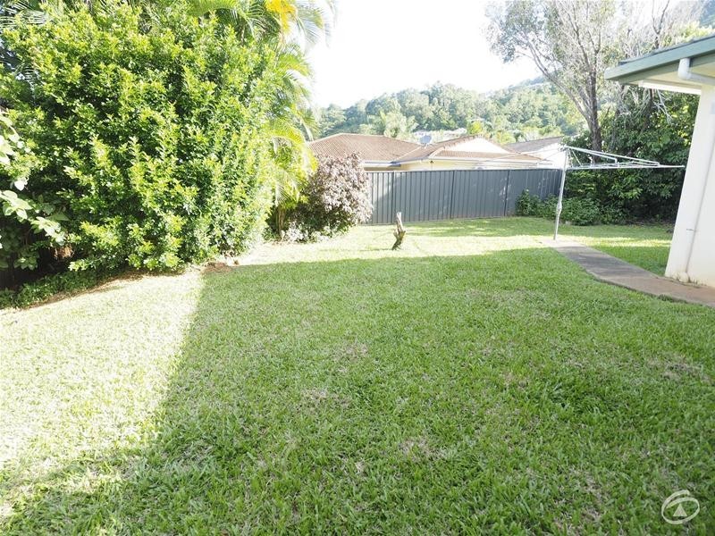 4 Clohesy Court, Kanimbla QLD 4870