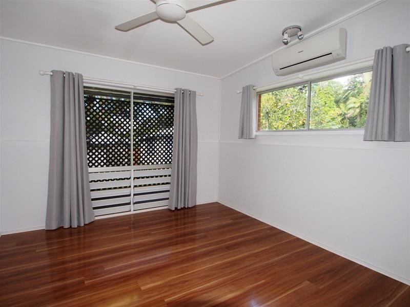 85 Upper Miles Street, Manoora QLD 4870