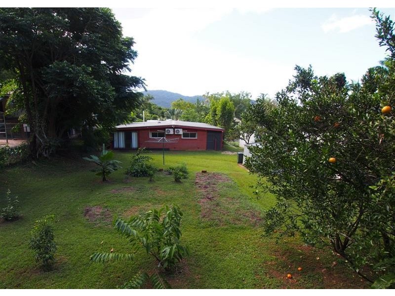 85 Upper Miles Street, Manoora QLD 4870