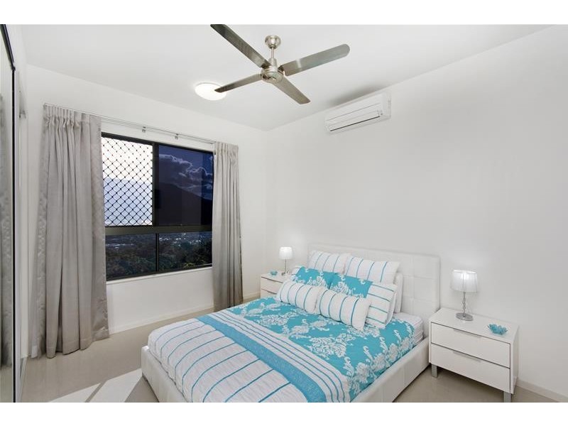 11-13 The Peak Road, Brinsmead QLD 4870