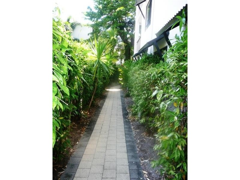 23/349 – 351 Lake Street (Also known as 110 Digger St), Cairns North QLD 4870