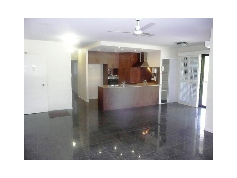 23/349 – 351 Lake Street (Also known as 110 Digger St), Cairns North QLD 4870