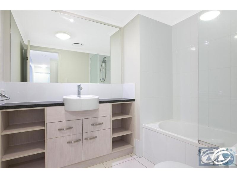 46/9-11 McLean Street, Cairns North QLD 4870