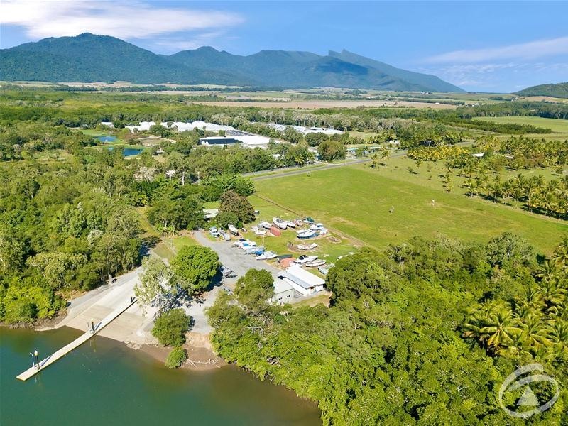 459 Redbank Road, Packers Camp QLD 4865