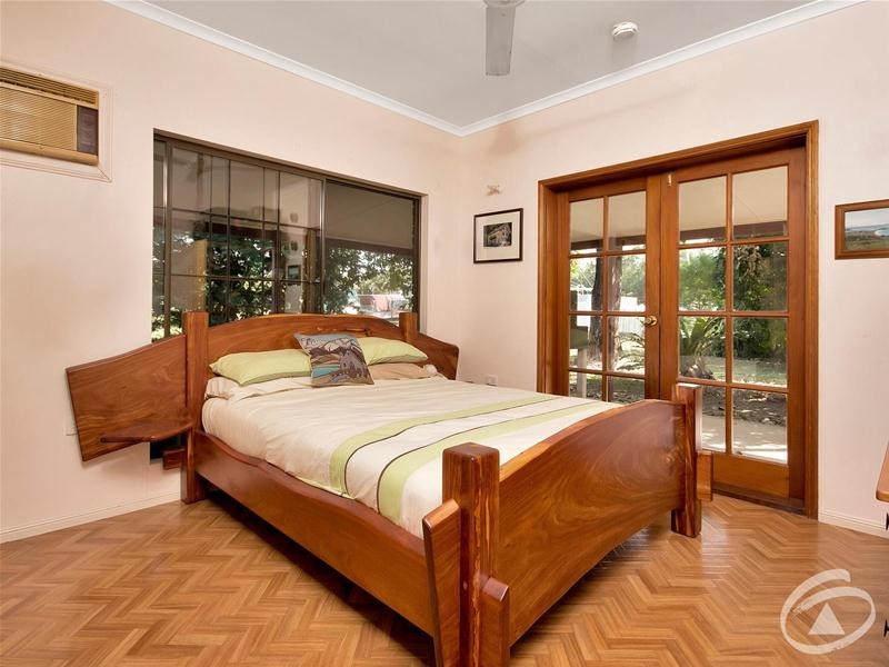 459 Redbank Road, Packers Camp QLD 4865