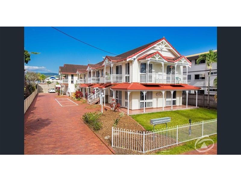 4/169 Grafton  Street, Cairns North QLD 4870