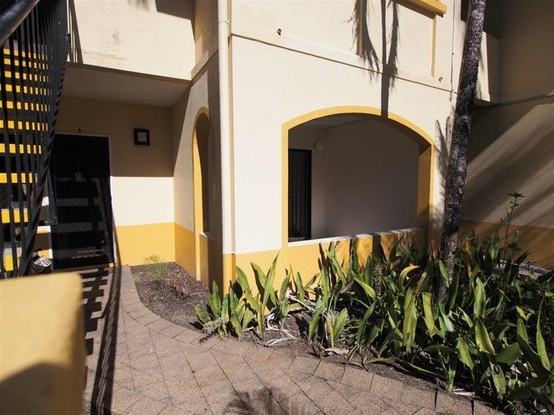 4/319 Severin Street, Parramatta Park QLD 4870