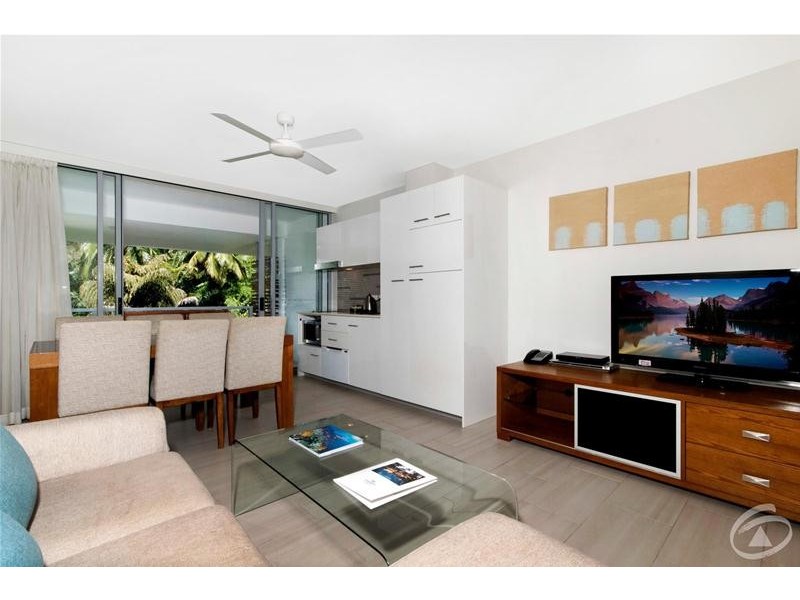 2402/2 Veivers Road, Palm Cove QLD 4879