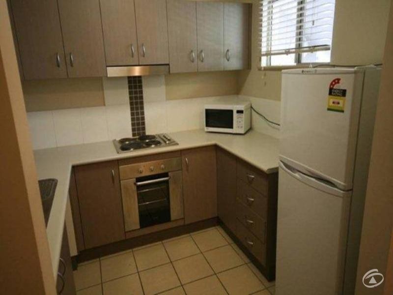 110/1 Maytown Close, Manoora QLD 4870