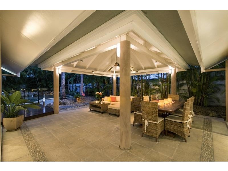 5 Turtle Close, Clifton Beach QLD 4879