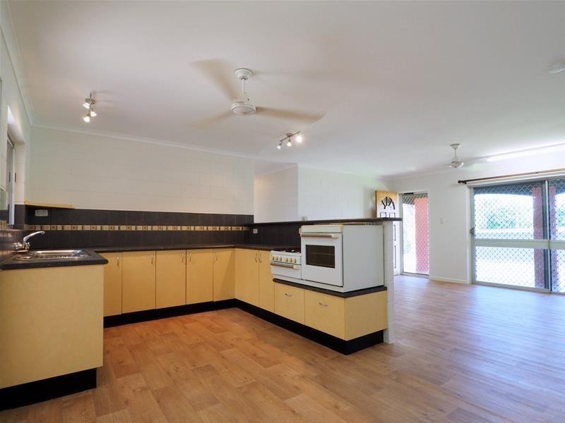 13 Sheehy Street, White Rock QLD 4868