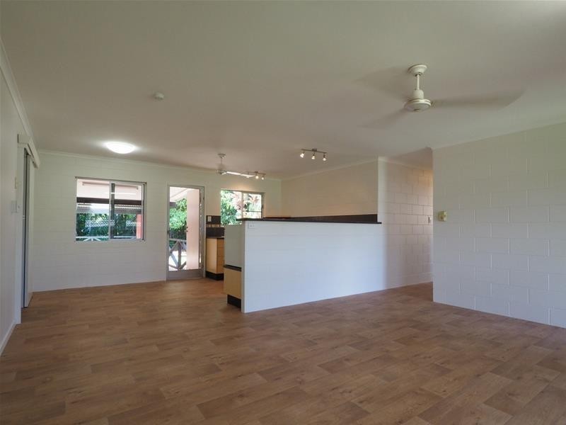 13 Sheehy Street, White Rock QLD 4868