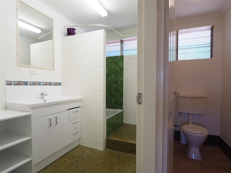 13 Sheehy Street, White Rock QLD 4868