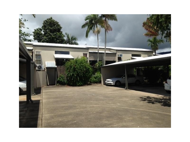 7/11 Balaclava Road, Earlville QLD 4870