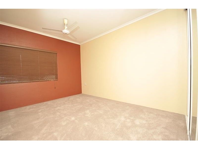 7/11 Balaclava Road, Earlville QLD 4870