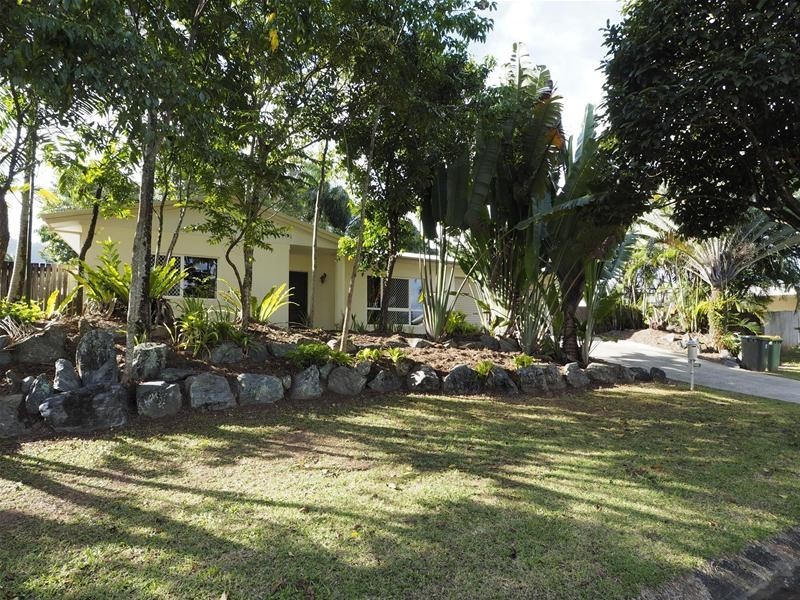 4 Edmonds Close, Bentley Park QLD 4869