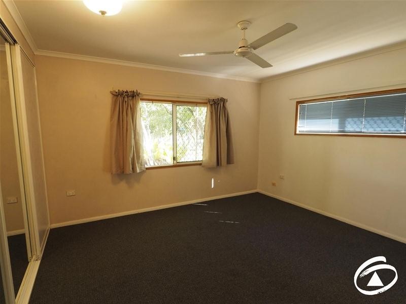 4 Edmonds Close, Bentley Park QLD 4869